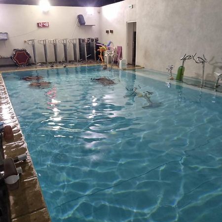 Sci Aquazen Loisirs Detente Saint-Mitre-les-Remparts Ngoại thất bức ảnh